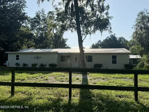 3029 Twigg St, Palatka, FL 32177