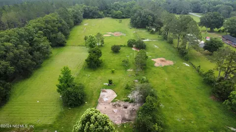 36107 Pine St, Hilliard, FL 32046