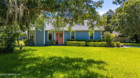 4407 Thicket Ridge Ln, Jacksonville, FL 32258