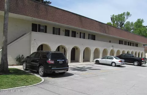 1618 El Camino Rd #1, Jacksonville, FL 32216
