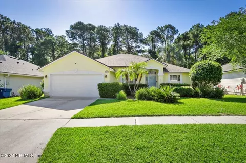 869 Mystic Harbor Dr, Jacksonville, FL 32225