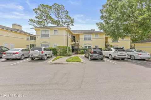 1800 The Greens Way #1101, Jacksonville Beach, FL 32250
