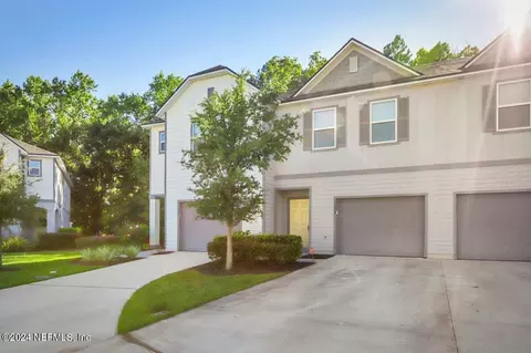 10554 Madrone Cove Ct, Jacksonville, FL 32218