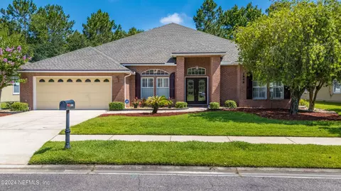 1908 White Dogwood Ln, Fleming Island, FL 32003