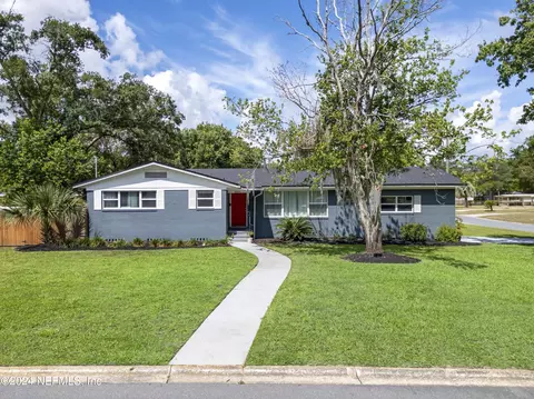 3934 Meek Dr, Jacksonville, FL 32277