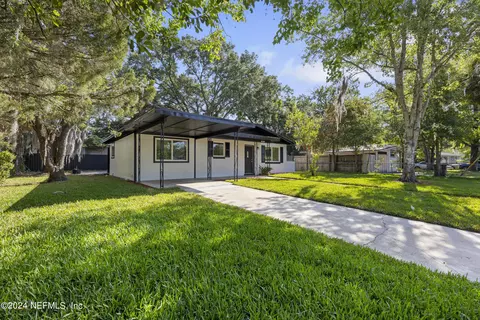 6603 Bo Peep Dr N, Jacksonville, FL 32210