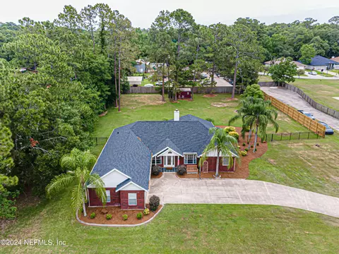 4971 Lakeshore Dr W, Fleming Island, FL 32003