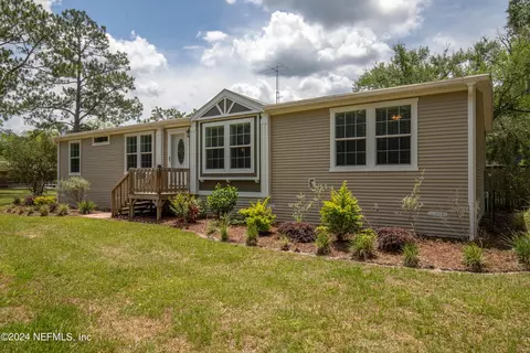 7310 Pierce Rd, Glen Saint Mary, FL 32040