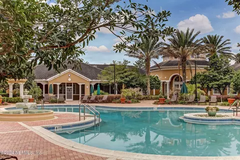 10075 Gate Pkwy #1803, Jacksonville, FL 32246