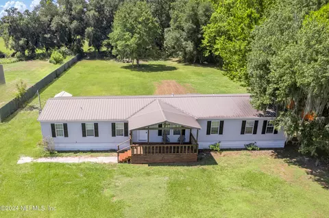 8106 NW 181 St, Starke, FL 32091