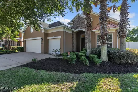 11684 Abigail Dr, Jacksonville, FL 32258