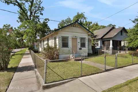 1454 Steele St, Jacksonville, FL 32209