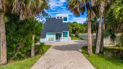 2609 S Daytona Ave, Flagler Beach, FL 32136
