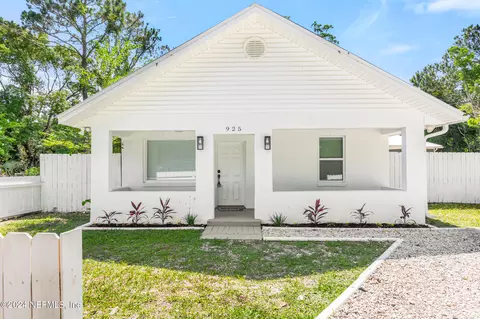 925 S St Johns St, Saint Augustine, FL 32084 photo 1