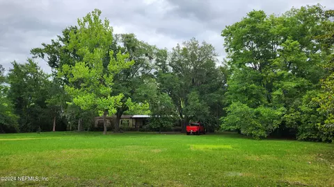 1365 Sheffield Rd, Saint Johns, FL 32259
