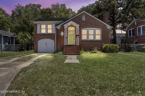 4250 Woodmere St, Jacksonville, FL 32210