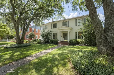 1031 River Oaks Rd, Jacksonville, FL 32207