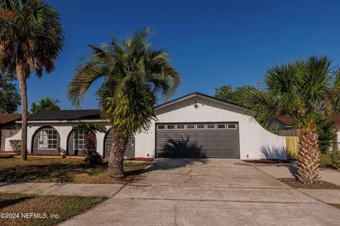6177 Toyota Dr, Jacksonville, FL 32244