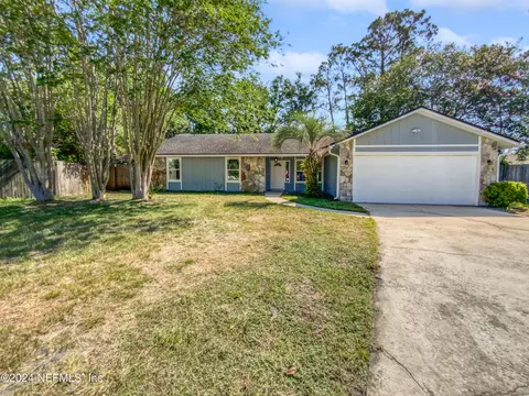 11061 Knottingby Dr, Jacksonville, FL 32257