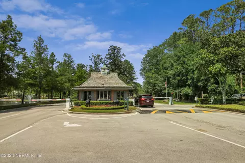 7941 Little Fox Ln, Jacksonville, FL 32256