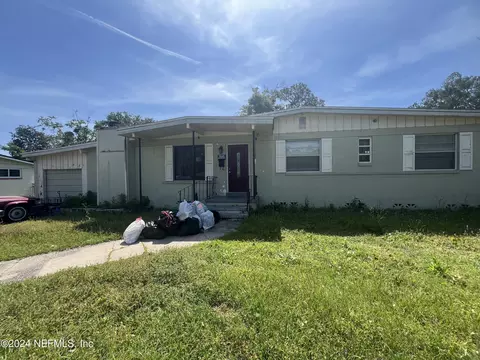 4217 Kings Ct, Jacksonville, FL 32217