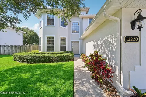 12220 Diamond Springs Dr, Jacksonville, FL 32246
