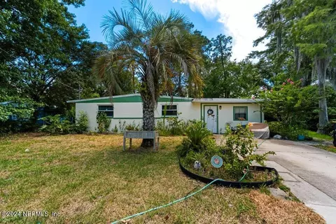 1766 Brookview Dr S, Jacksonville, FL 32246