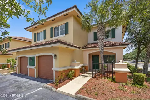 9745 Touchton Rd #2908, Jacksonville, FL 32246