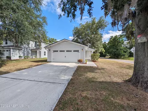 8105 Firetower Rd, Jacksonville, FL 32210