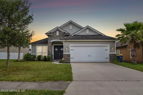 1546 Paso Fino Dr, Jacksonville, FL 32218