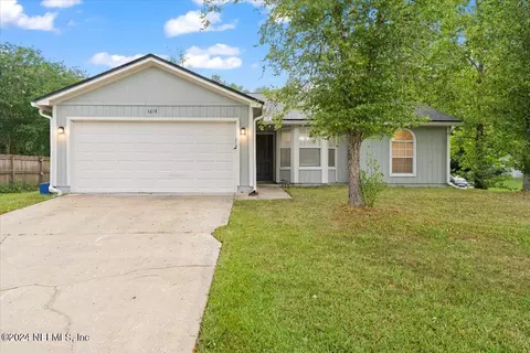 1618 Twin Oak Ln, Middleburg, FL 32068