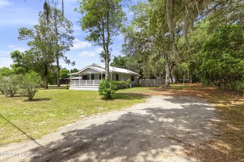 319 Bardin Rd, Palatka, FL 32177