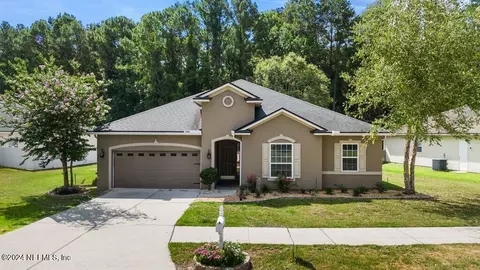 5086 Johnson Creek Dr, Jacksonville, FL 32218