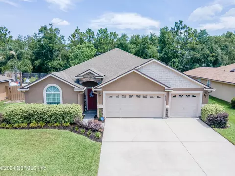 2722 Royal Pointe Dr, Green Cove Springs, FL 32043