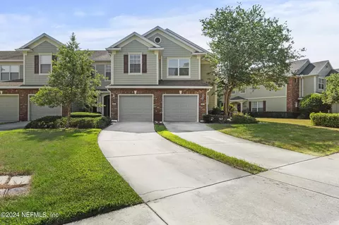 6965 Woody Vine Dr, Jacksonville, FL 32258