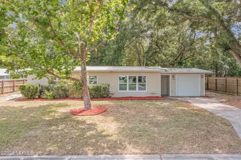 1325 Hibiscus St, Saint Augustine, FL 32084
