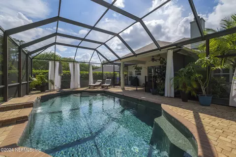 1273 Ribbon Rd, Saint Johns, FL 32259