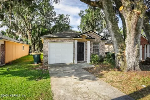 8350 Oden Ave, Jacksonville, FL 32216