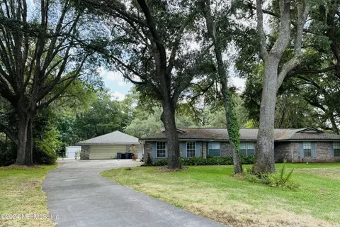8996 Barco Ln, Jacksonville, FL 32222