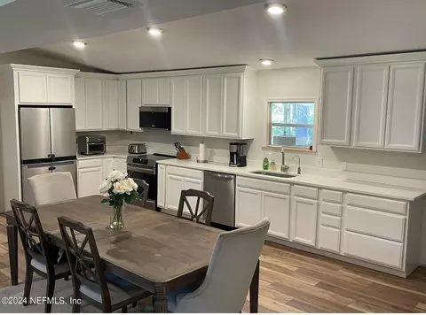 8745 Batten Rd, Saint Augustine, FL 32092