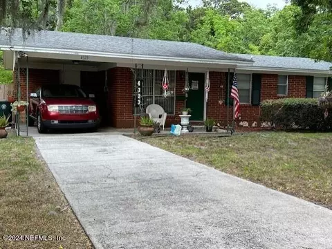 4323 Packard Dr, Jacksonville, FL 32246