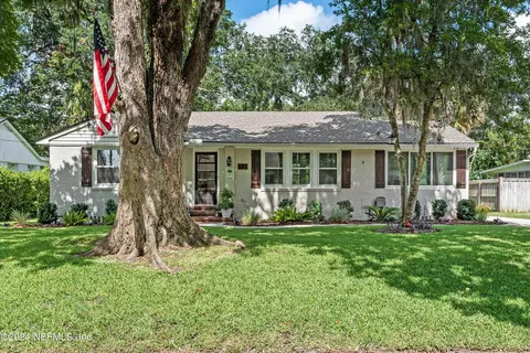1351 Holmesdale Rd, Jacksonville, FL 32207
