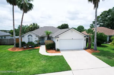 2442 Glade Springs Dr, Jacksonville, FL 32246