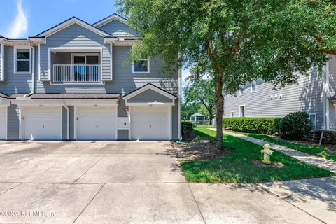 8216 White Falls Blvd #105, Jacksonville, FL 32256