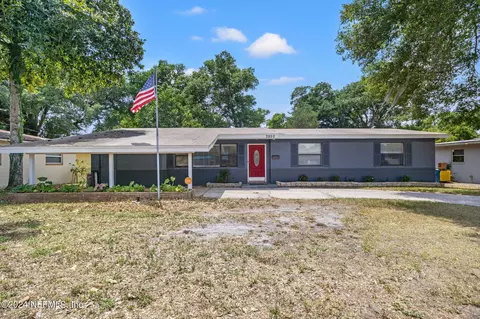 3850 Rogero Rd, Jacksonville, FL 32277