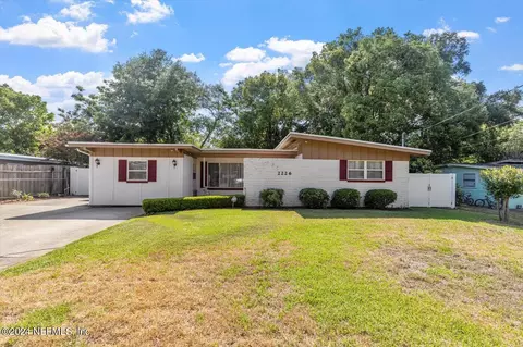 2226 Corot Dr, Jacksonville, FL 32210