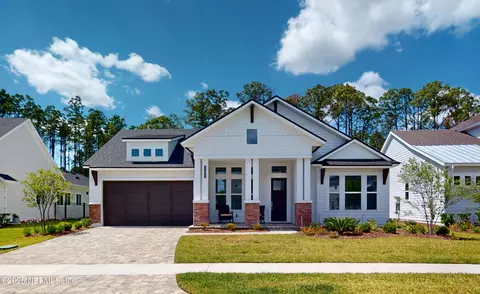 182 Navigators Rd, Saint Johns, FL 32259