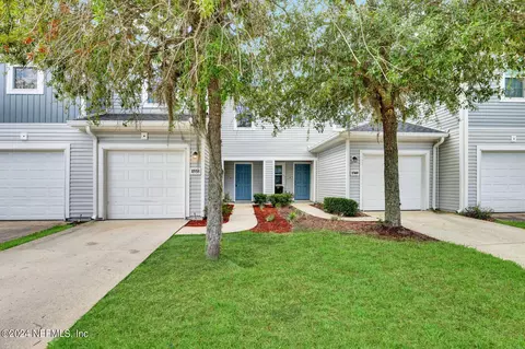 1558 Biscayne Bay Dr N, Jacksonville, FL 32218