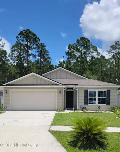 2071 April Oaks Dr, Jacksonville, FL 32221