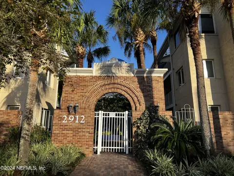 2912 St Johns Ave #13, Jacksonville, FL 32205